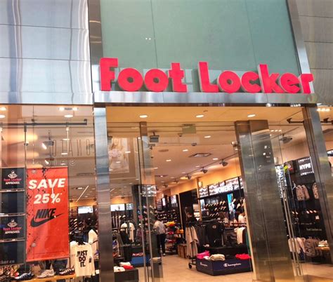 foot locker yorkdale shopping centre.